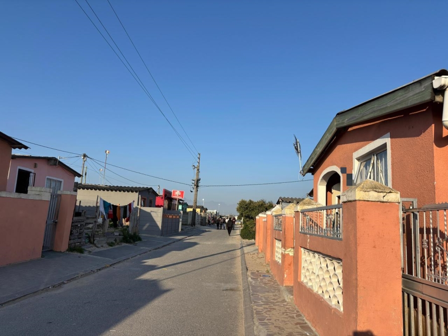3 Bedroom Property for Sale in Kuyasa Western Cape